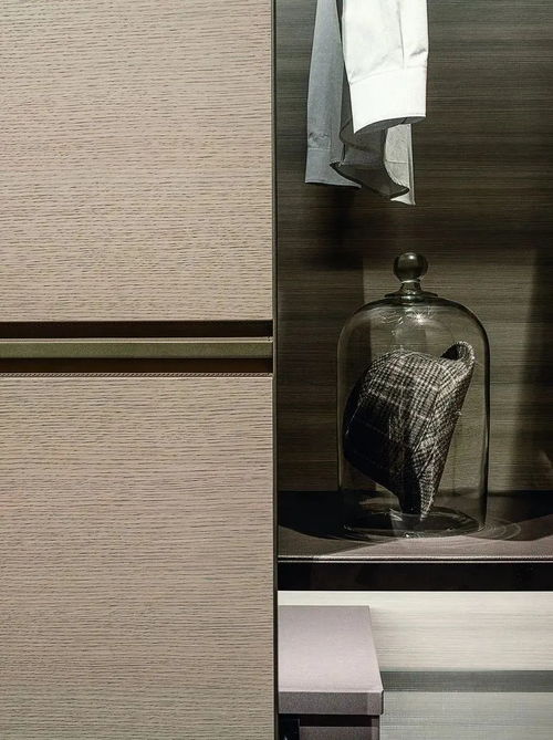 宅尚木品西安全屋定制 胡桃木与橡木色板的意式涂装美学