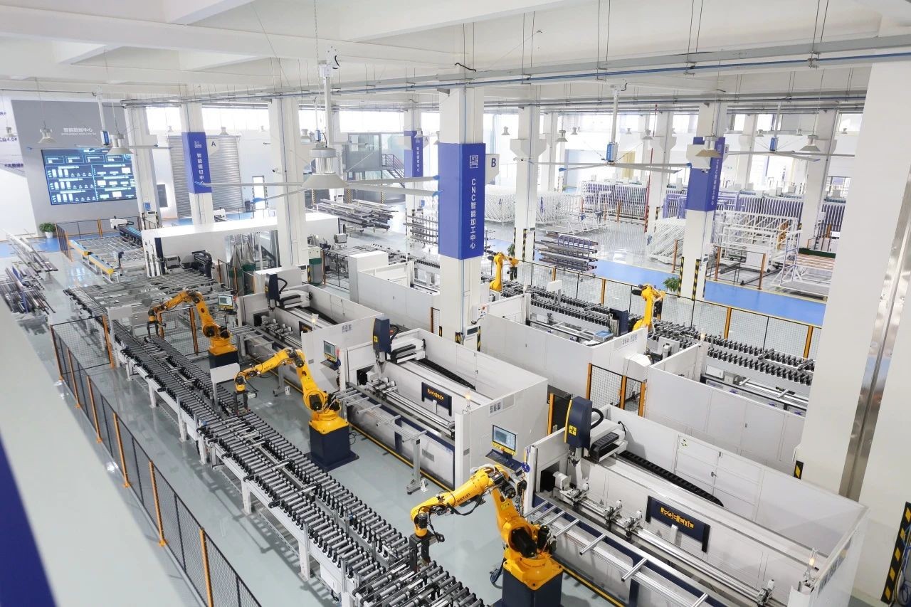 荣誉加冕 | 皇派门窗荣获2024年“美国IDA国际设计大奖”，以卓越美学定义人居新范式